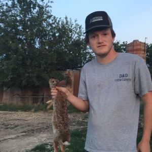 Meet your Posher, Brady